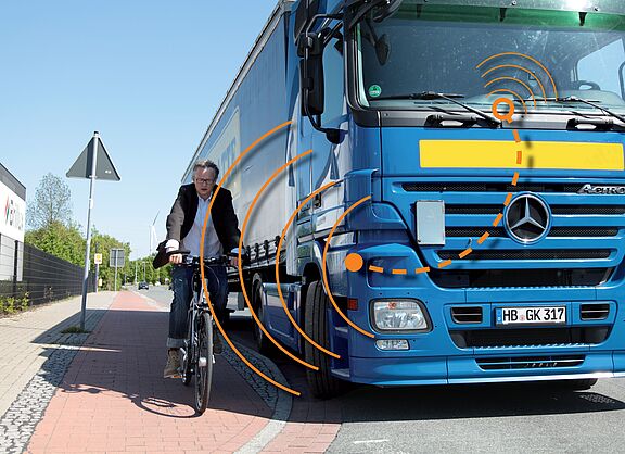 LKW-Abbiegeassistent mit Signal