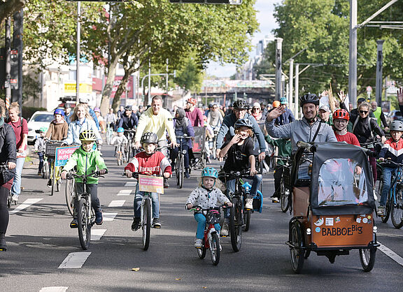 Kidical Mass: Kinder fordern sichere Straßen für alle